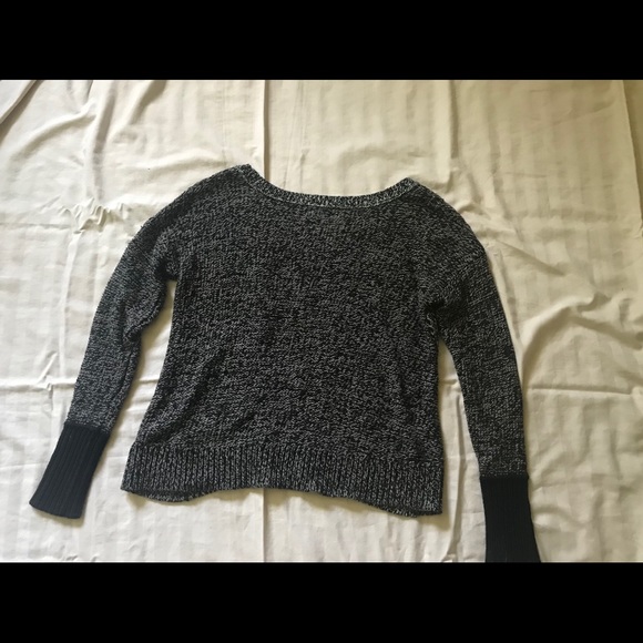 American Eagle Sweater - Picture 3 of 4